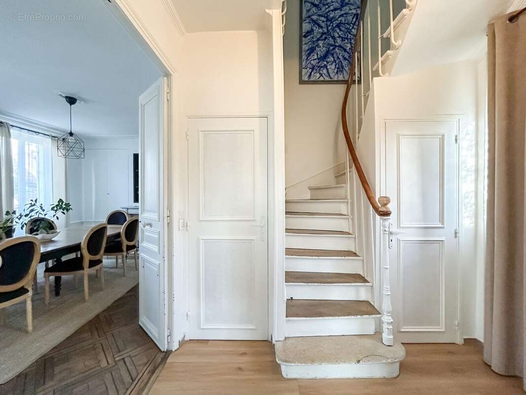 Maison à SAINT-OUEN-L&#039;AUMONE