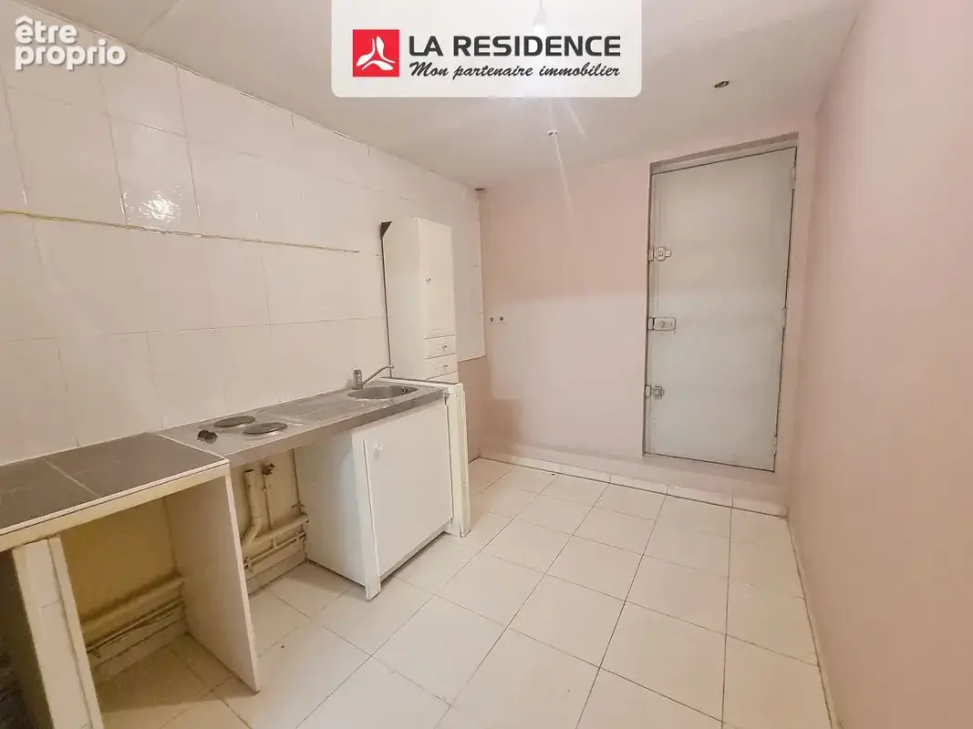 Commerce 74 m² à Asnieres-Sur-Seine  - photo 6