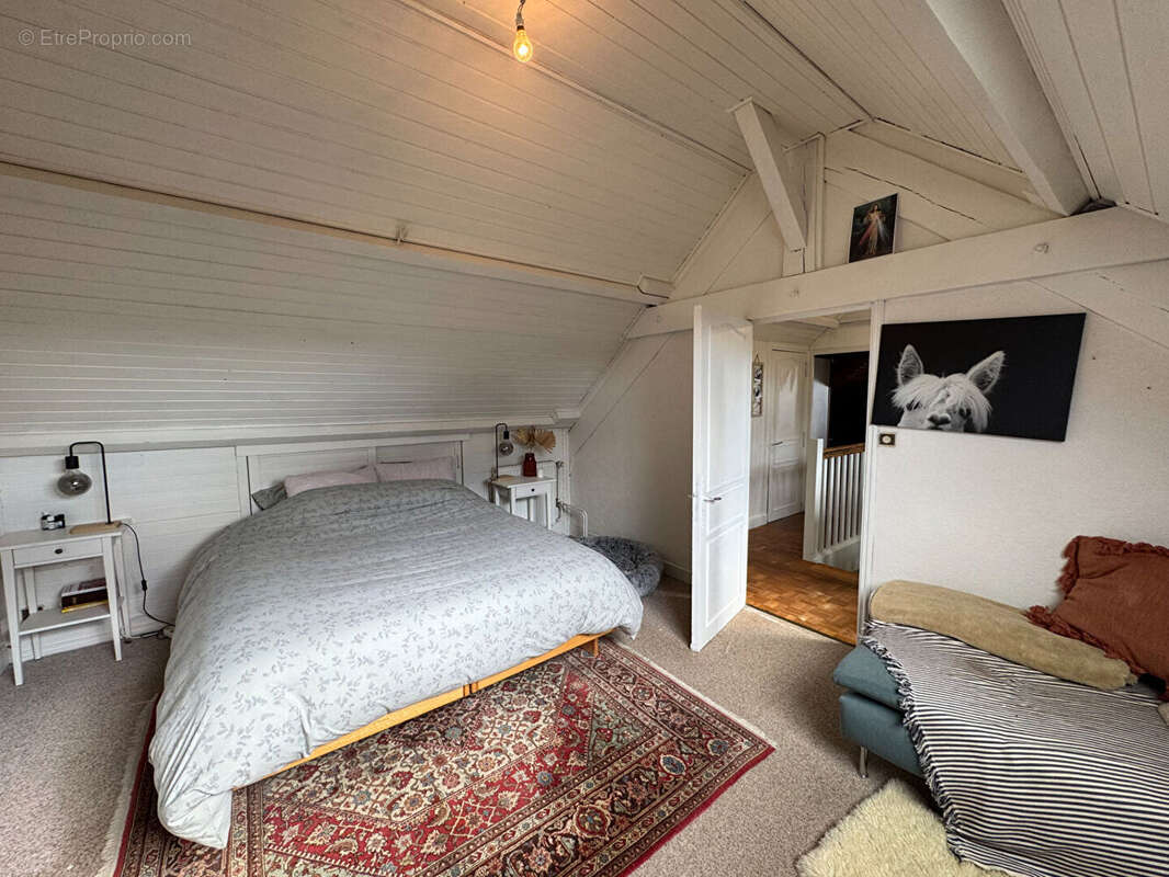 Maison à LONS-LE-SAUNIER