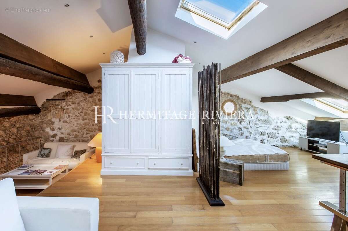 Appartement à VILLEFRANCHE-SUR-MER