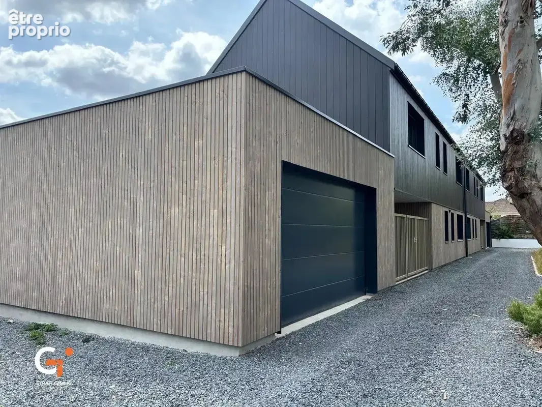 Maison contemporaine 5 chambres à Saint-Étienne-du-Rouvray - photo 3
