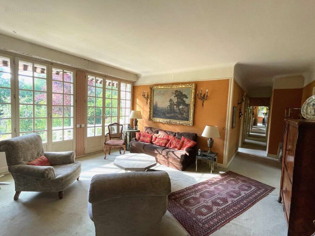 Maison à MILLY-LA-FORET