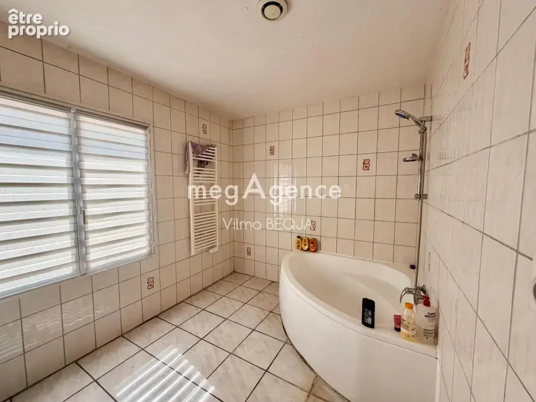 Superbe longère de caractère – 167 m² – Terrain de 4 580 - photo 17