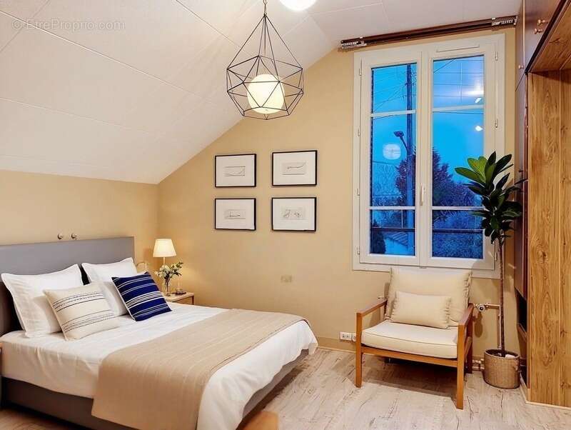 Maison à BEAUMONT-SUR-OISE