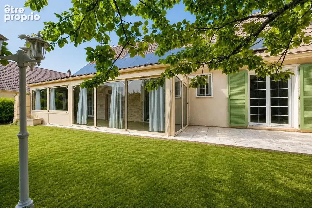 Maison de 8 pièces de 187 m² à Serris Bourg - photo 17