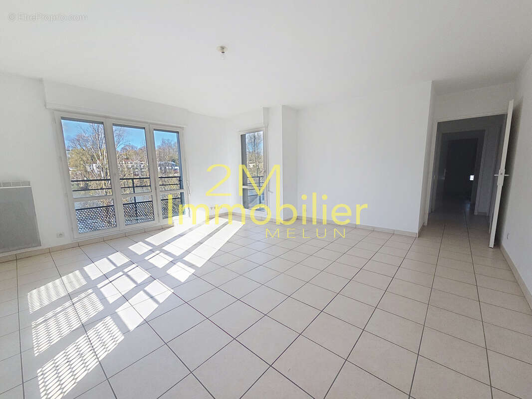 Appartement à MELUN