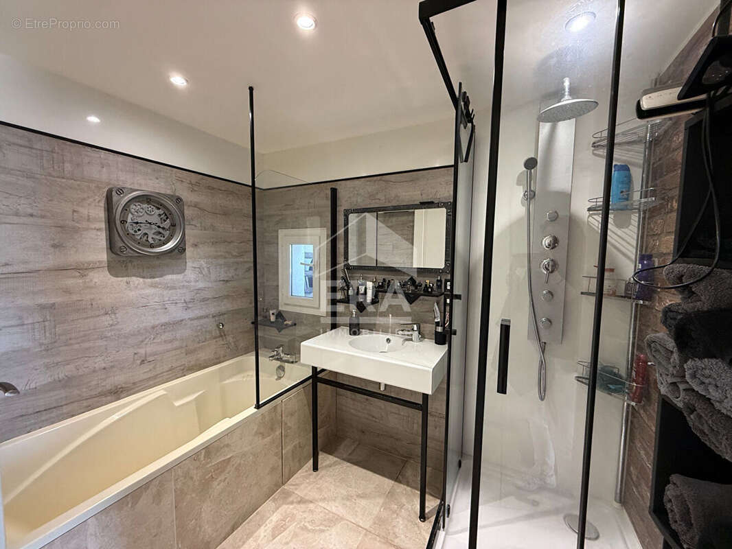 Maison à SAINT-MAXIMIN-LA-SAINTE-BAUME