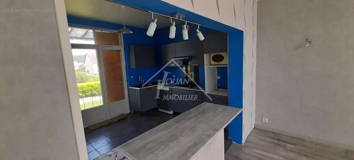 Maison à SAINT-POURCAIN-SUR-SIOULE