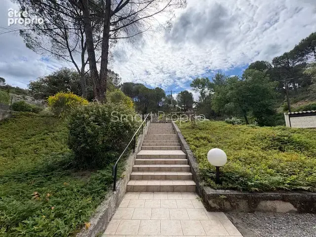 Idéal investissement ou pied-à-terre à Gréoux-les-Bains - photo 8
