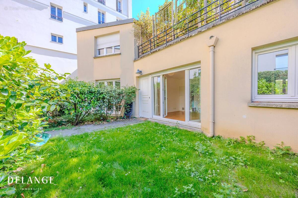 Appartement à PARIS-5E