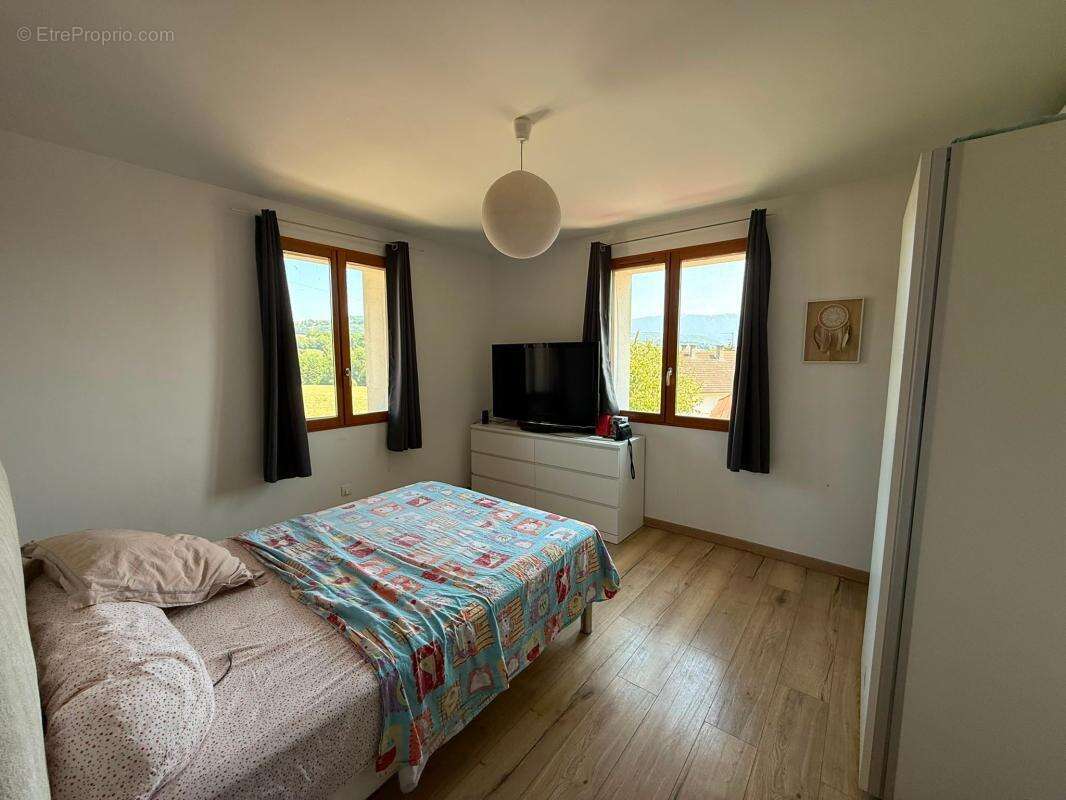 À VENDRE – Maison familiale de 177 m² avec fort potentiel – SALES (74150) - photo 5
