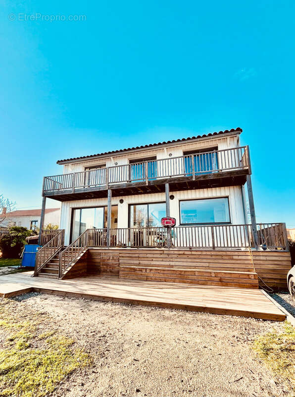 Maison à FRONTIGNAN