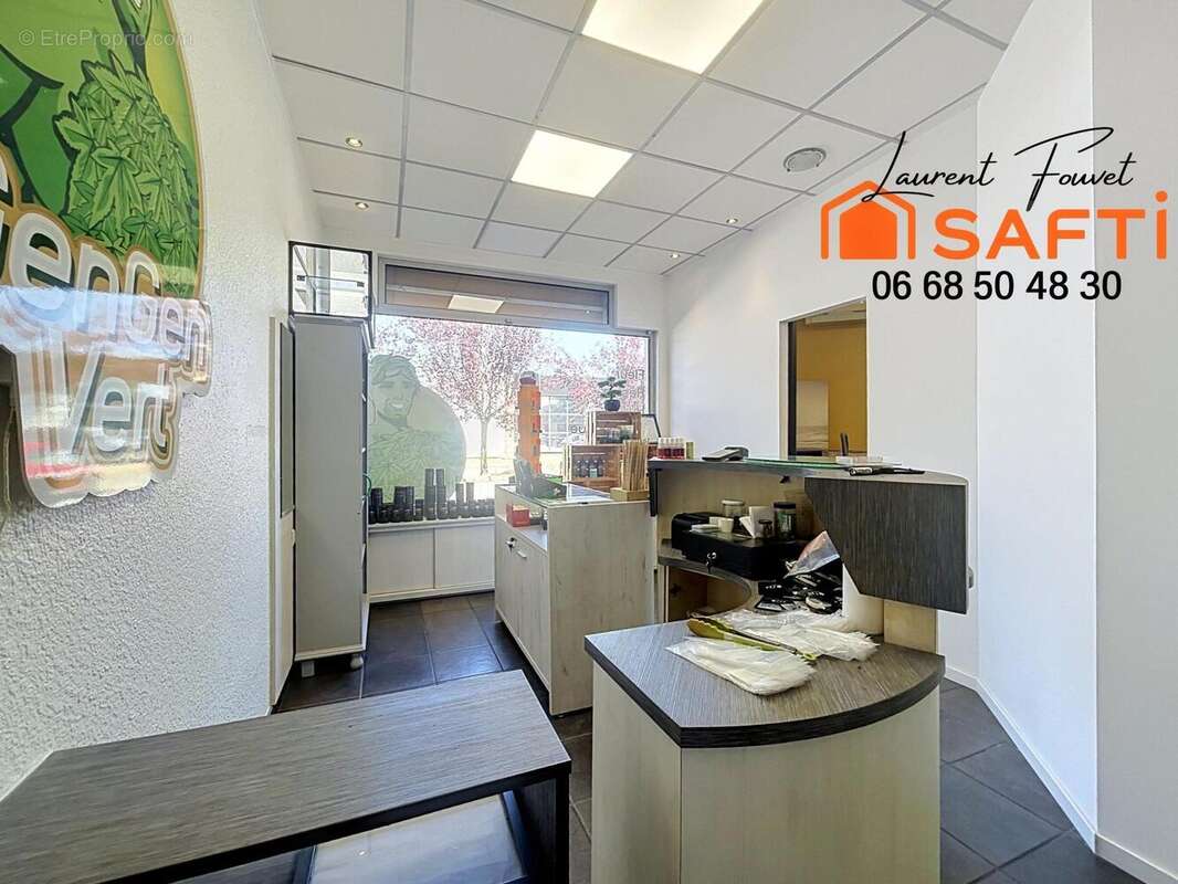 Commerce 40 m² à Veauche  - photo 7
