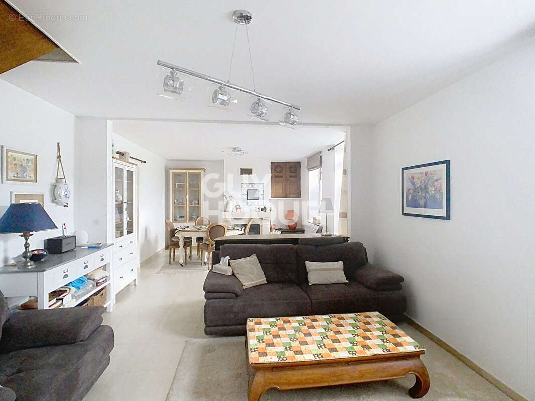 Maison à LA VILLENEUVE-SOUS-THURY