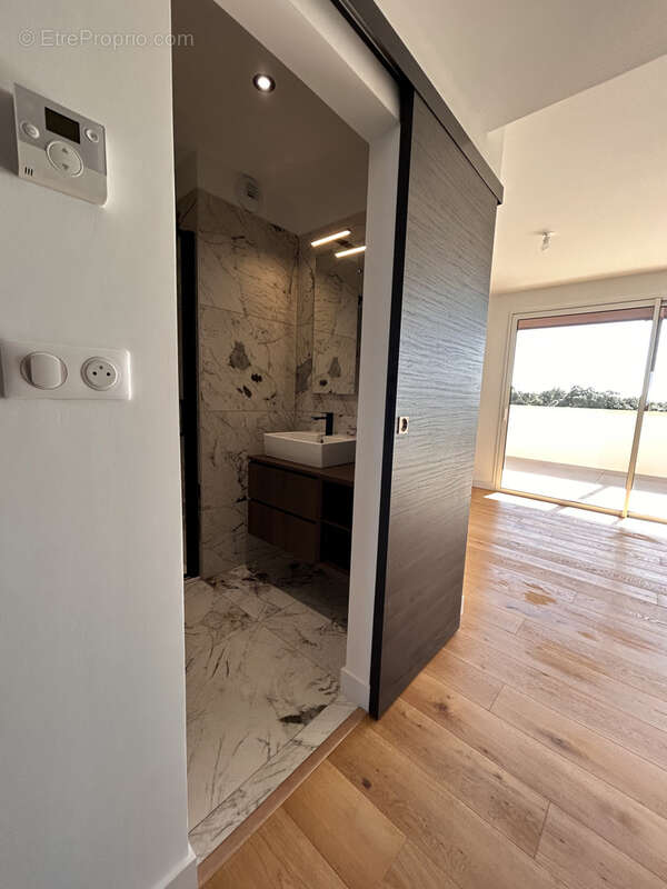 Appartement à CASTRIES