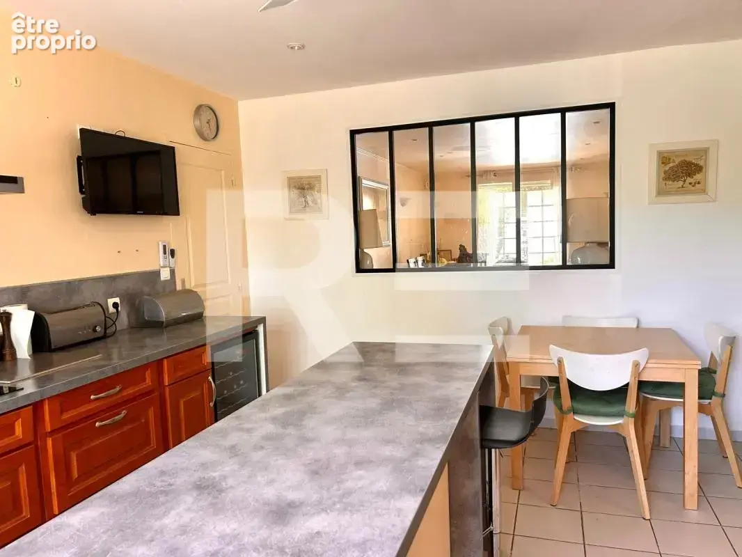 Maison de 180 m2 avec piscine et dépendance proche d'Alès - photo 7