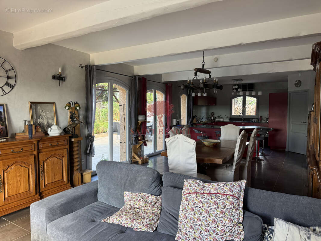 Maison à SAINT-JEAN-DE-FOS