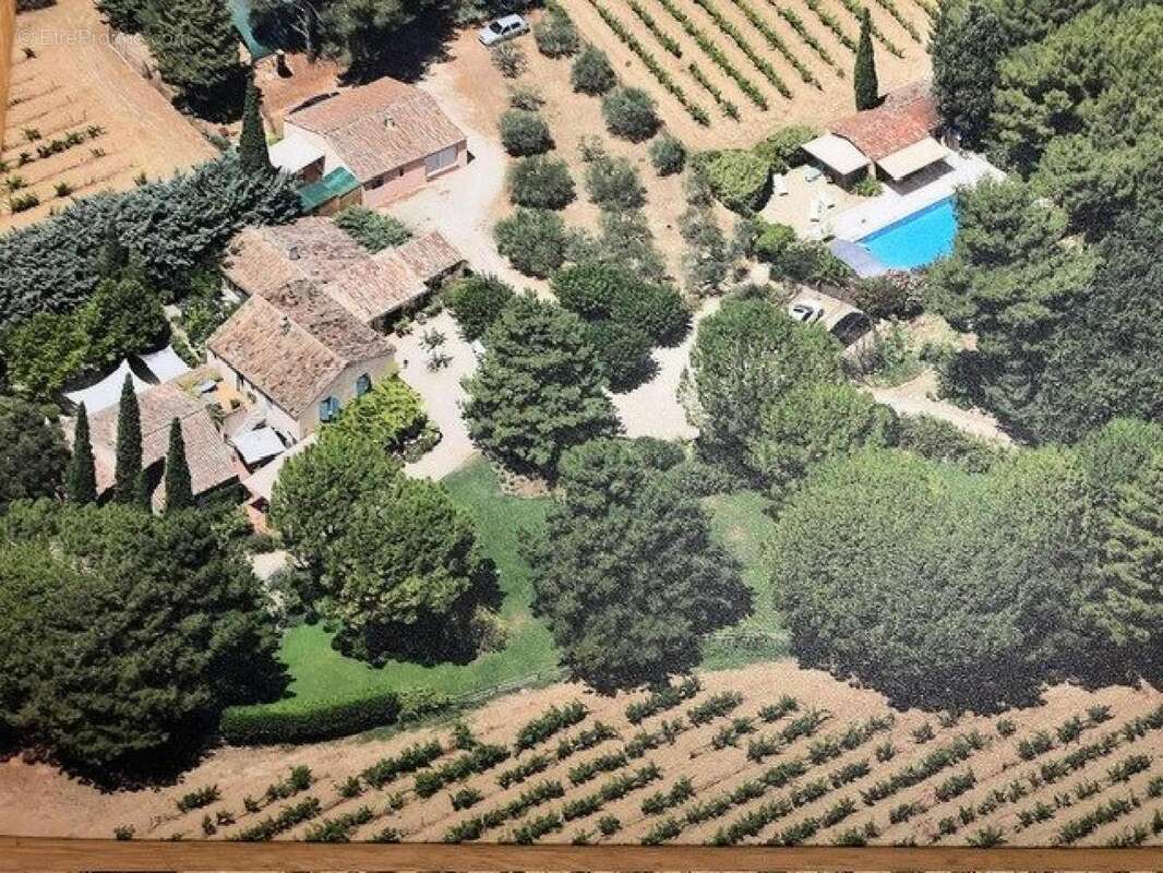 Photo 4 - Maison à LOURMARIN