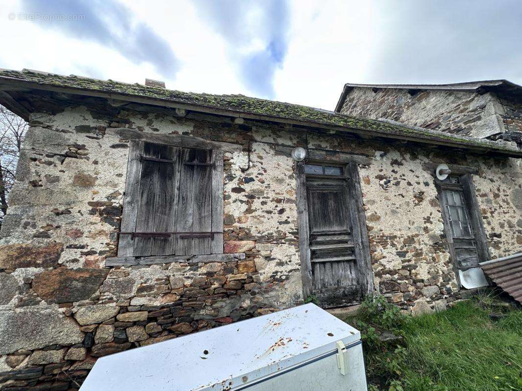 Maison à LA PORCHERIE