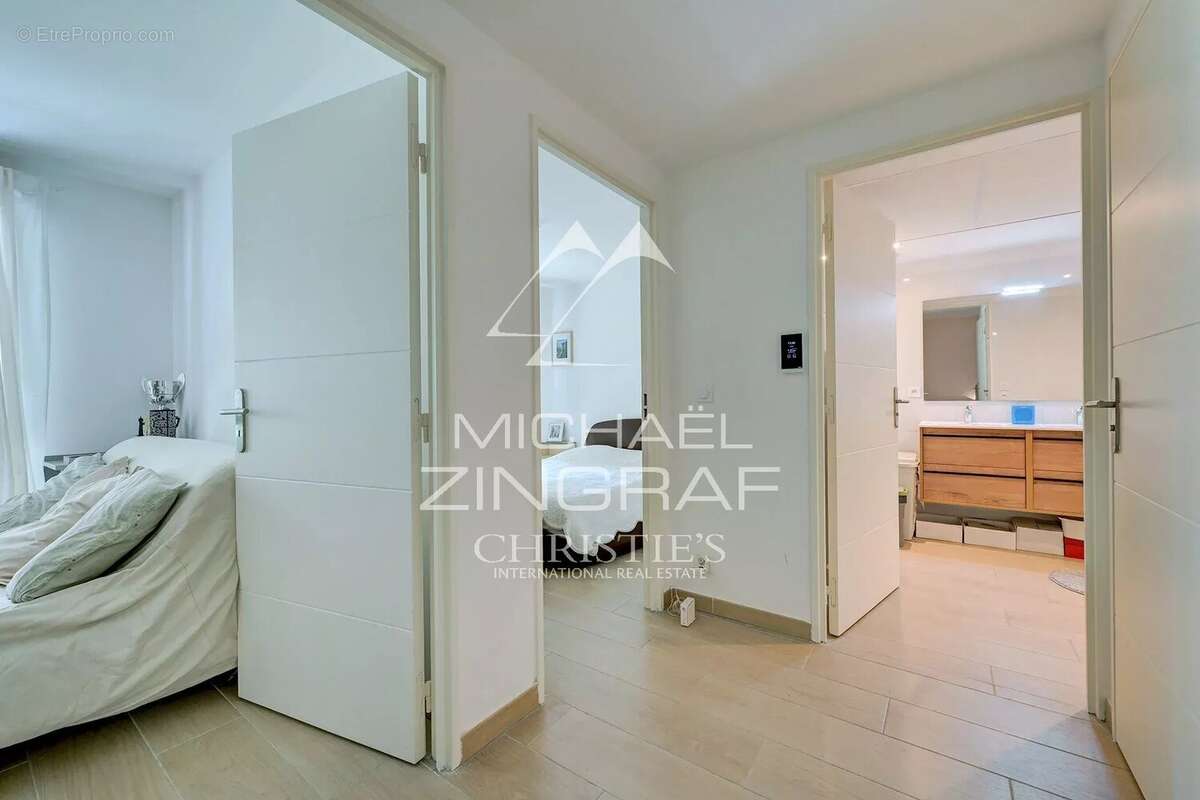 Appartement à MARSEILLE-7E