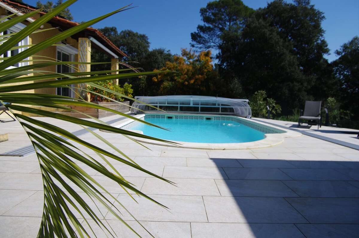 Maison à LORGUES