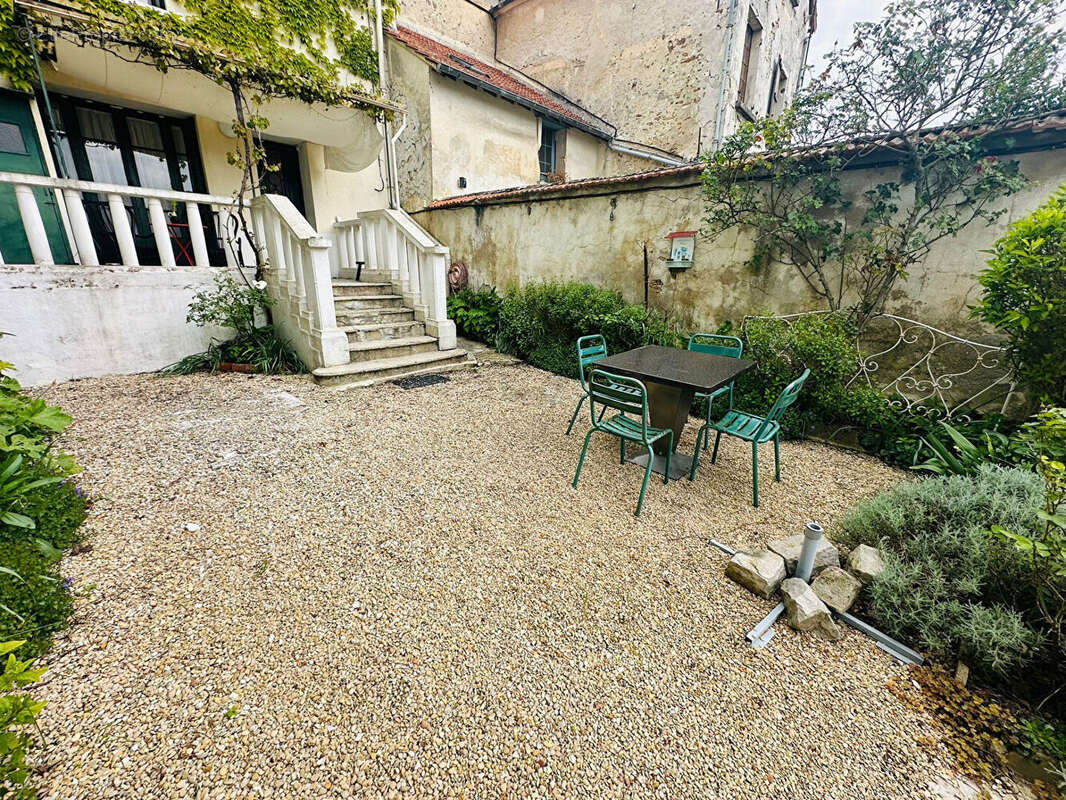 Maison 5min gare - photo 16