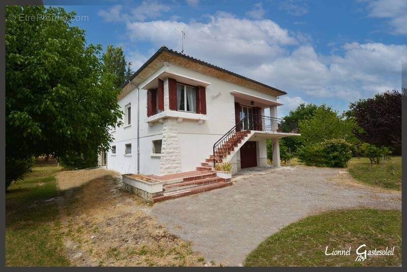 Maison à PORT-SAINTE-FOY-ET-PONCHAPT
