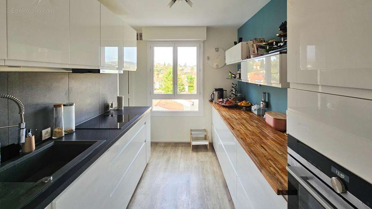 Appartement à CHAMPAGNE-AU-MONT-D'OR