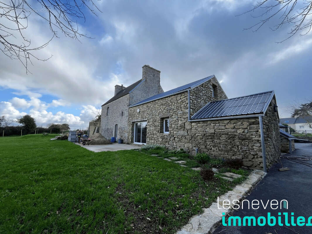 Maison à BRIGNOGAN-PLAGE