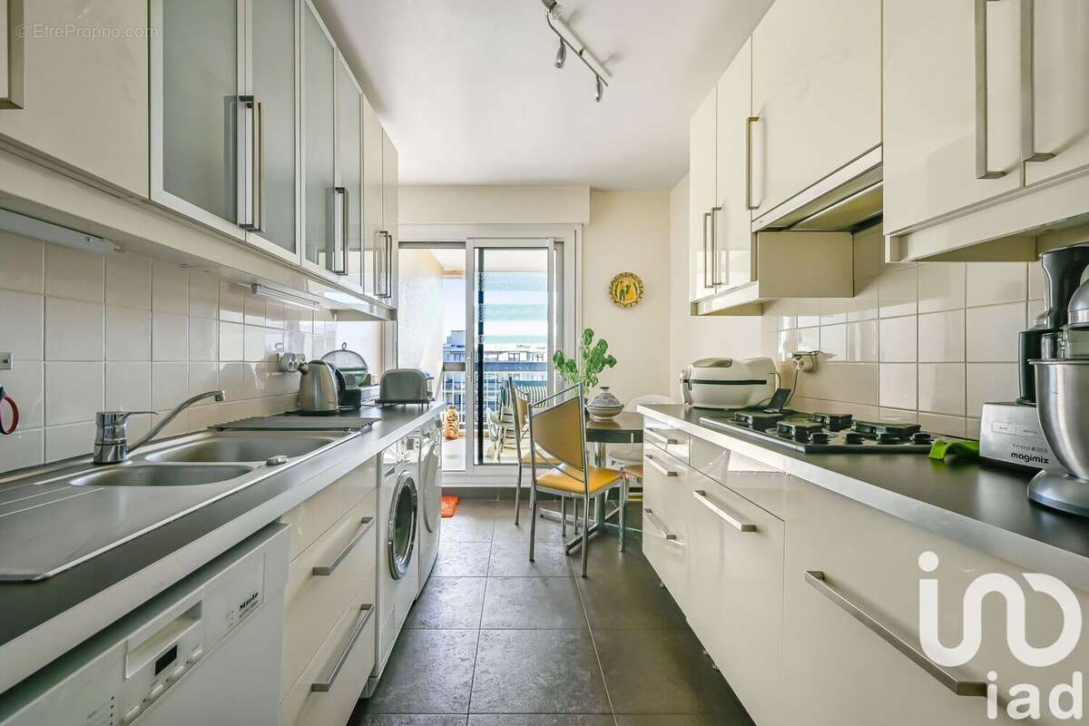 Photo 7 - Appartement à RUEIL-MALMAISON