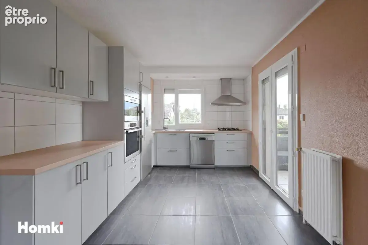 À vendre – T3 lumineux avec balcon et vue dégagée à Seyssins - photo 5