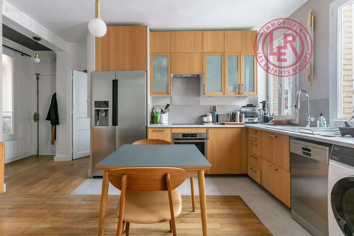 Appartement à PARIS-11E