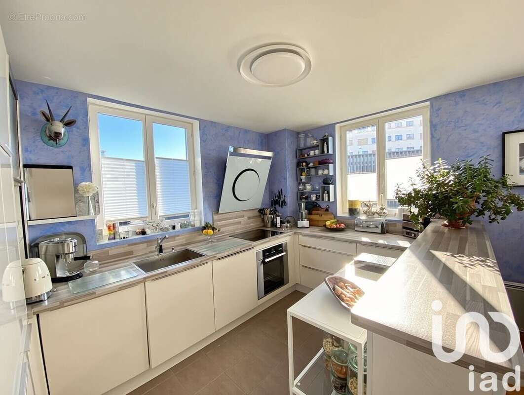 Photo 4 - Appartement à LES LILAS