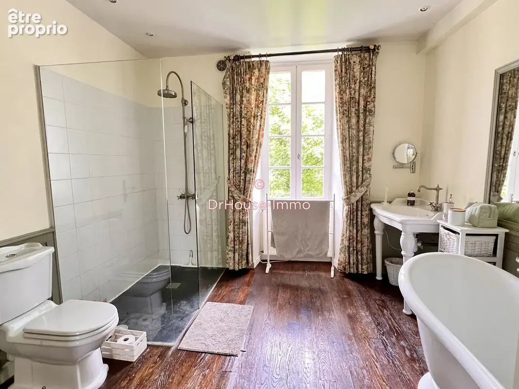 Maison 250 m² à Riberac  - photo 17