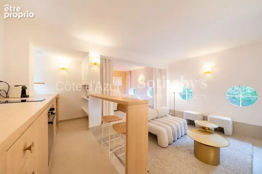 Saint Tropez, appartement 2 pièces rénové de 29,67 m² au Palais Latitude 43 - photo 5