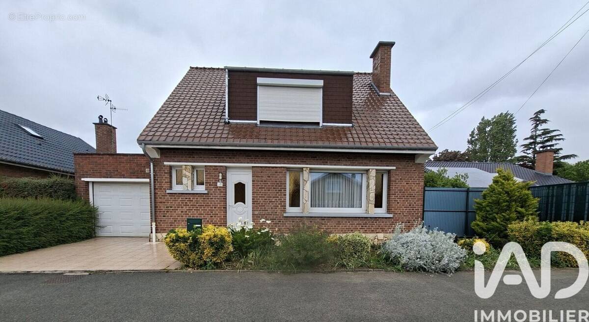 Photo 1 - Maison à HOUPLIN-ANCOISNE
