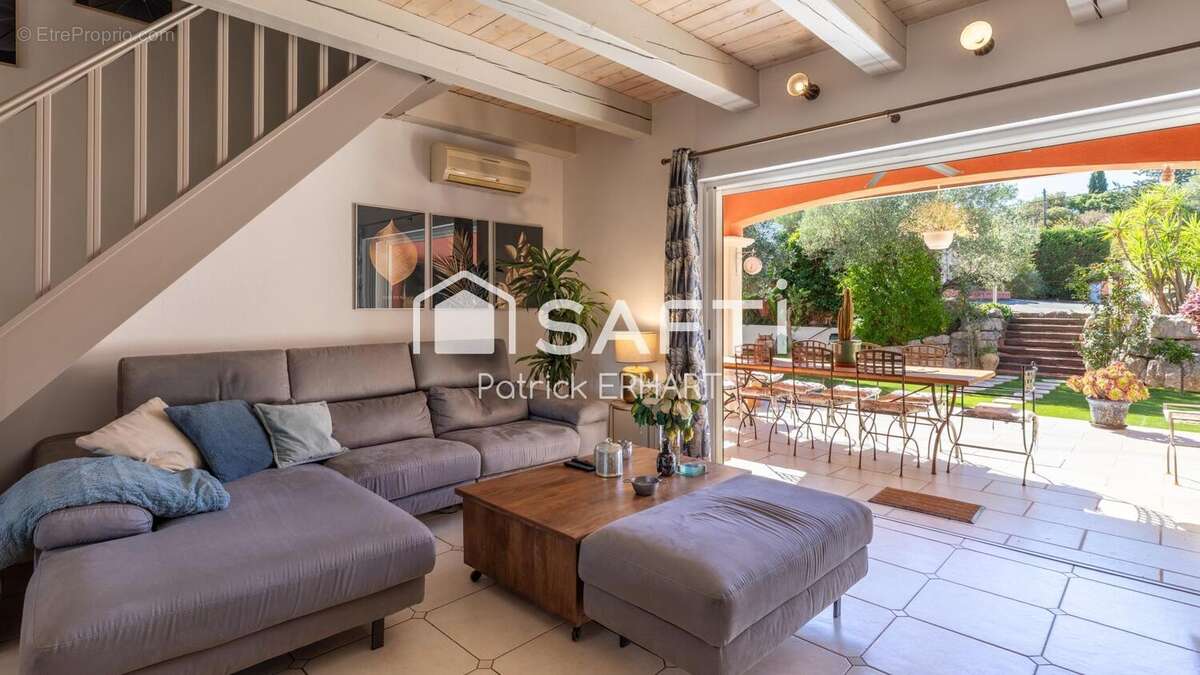 Photo 6 - Maison à PUGET-SUR-ARGENS