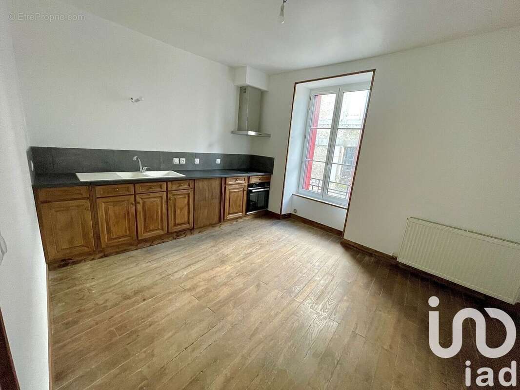 Photo 6 - Maison à MONTMORILLON