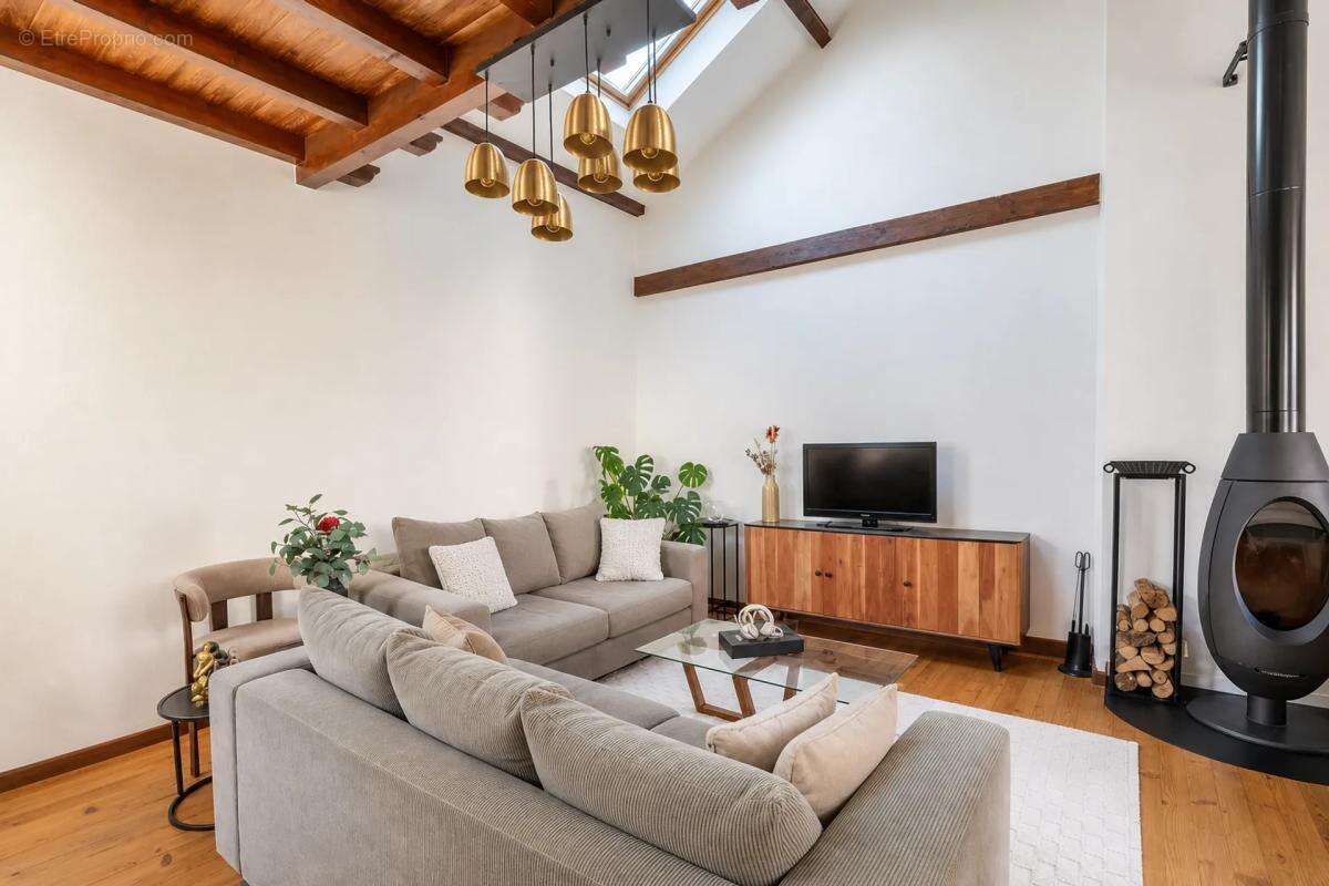 Maison à LYON-8E
