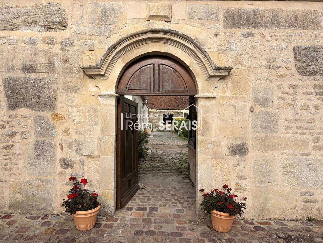 Ferme Manoir 232 m2 avec terrain proche de Sées - photo 3