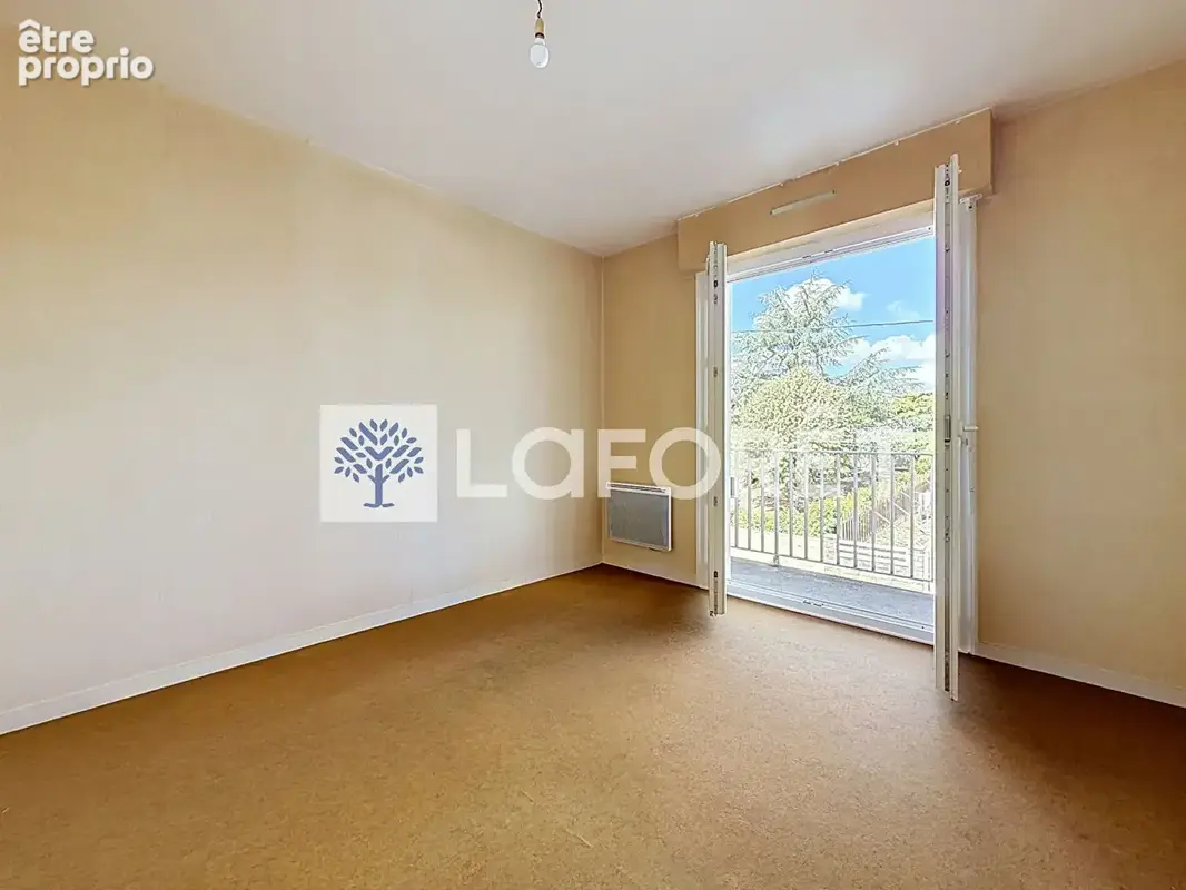 Appartement Bressuire centre - 72 m2 - photo 3