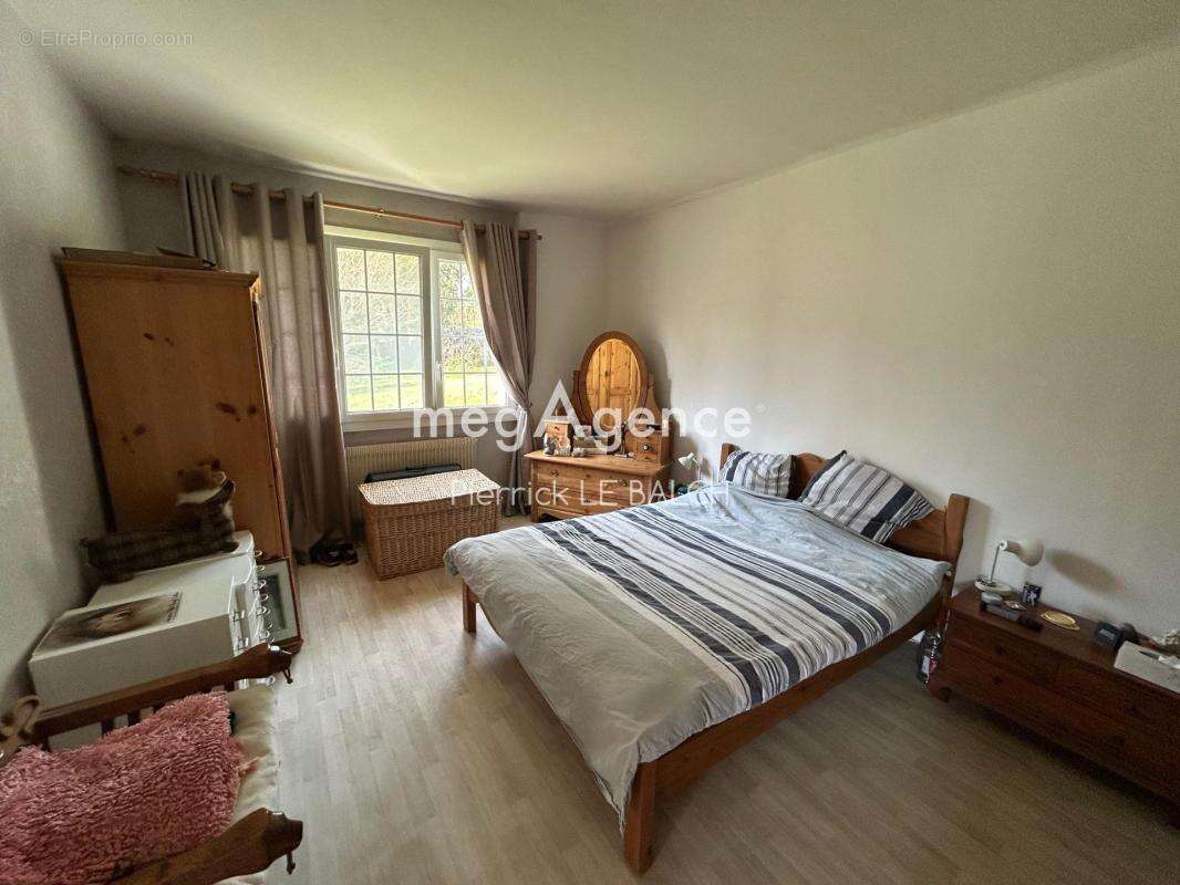 Maison à LE VIEUX-MARCHE