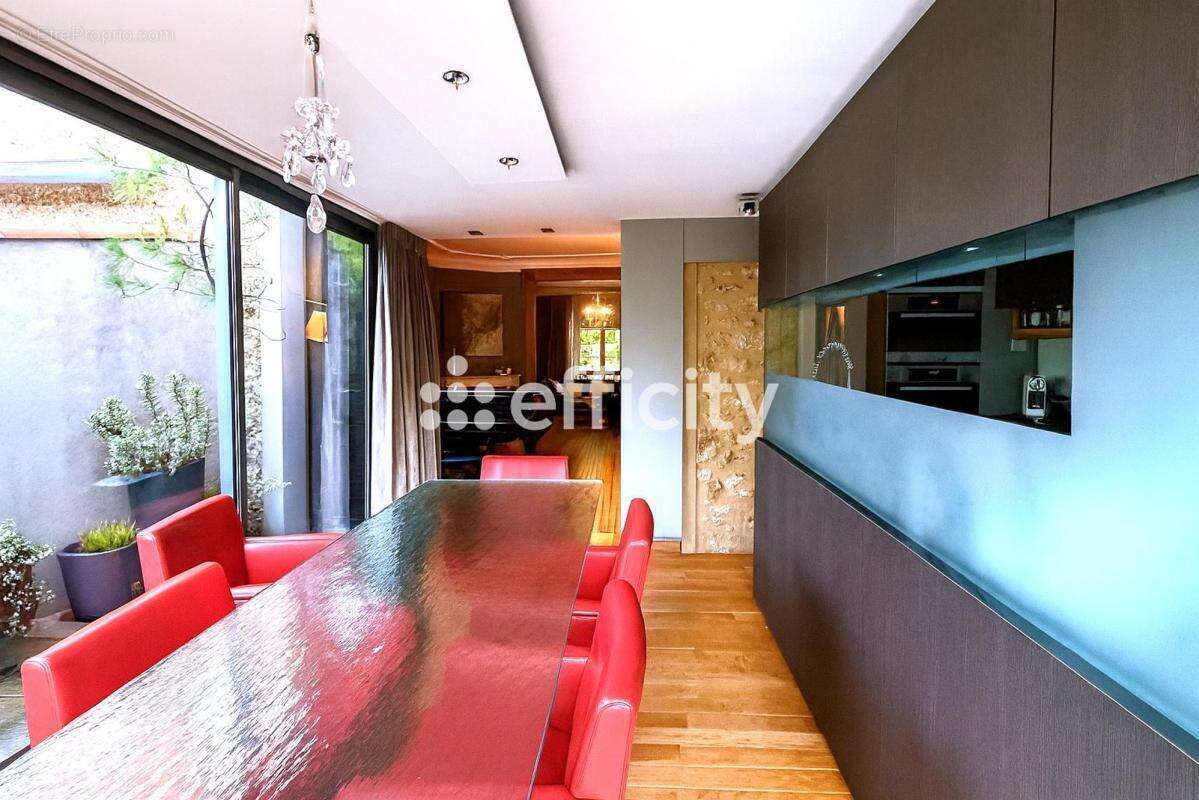 Maison à SAINT-MAURICE