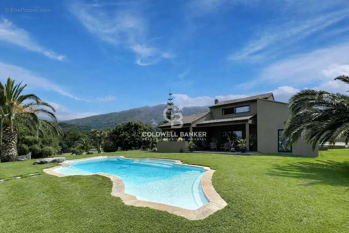 Maison à SAINT-FLORENT