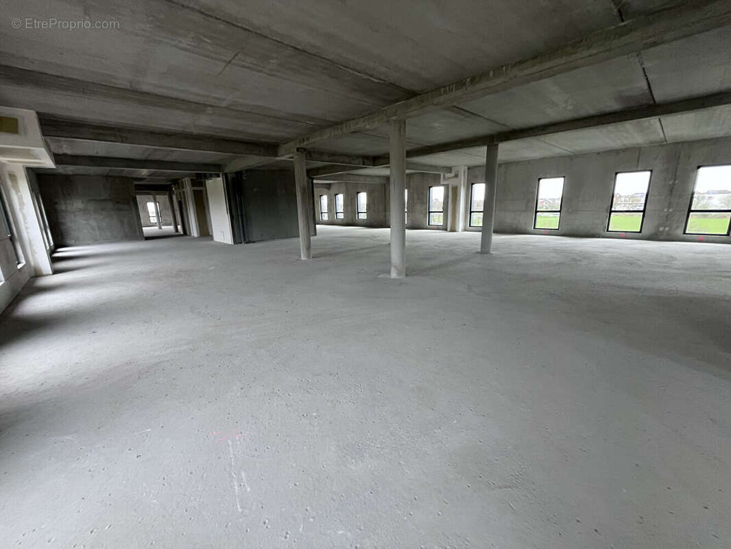 Commerce à GUIPAVAS