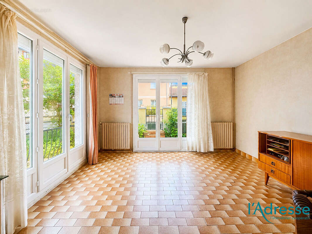 Maison à IVRY-SUR-SEINE