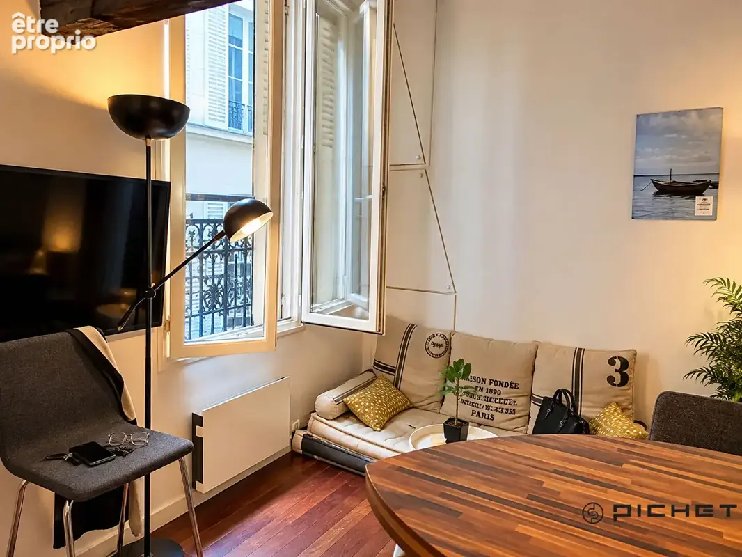 Paris 6ème - saint-germain-des-prés - studio avec mezzanine - rue christine - photo 1