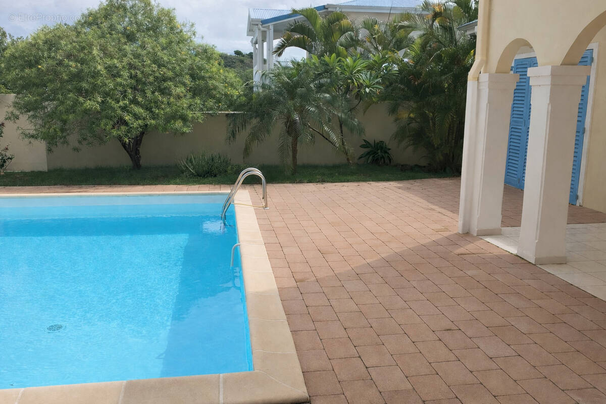 Maison à SAINT-MARTIN