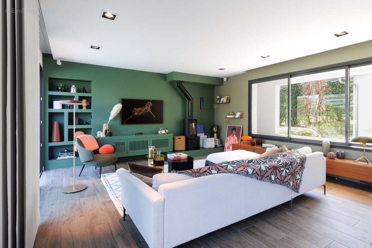 Maison à BASSUSSARRY