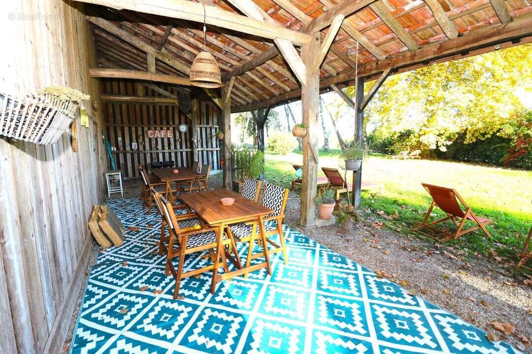 Maison à CASTELJALOUX